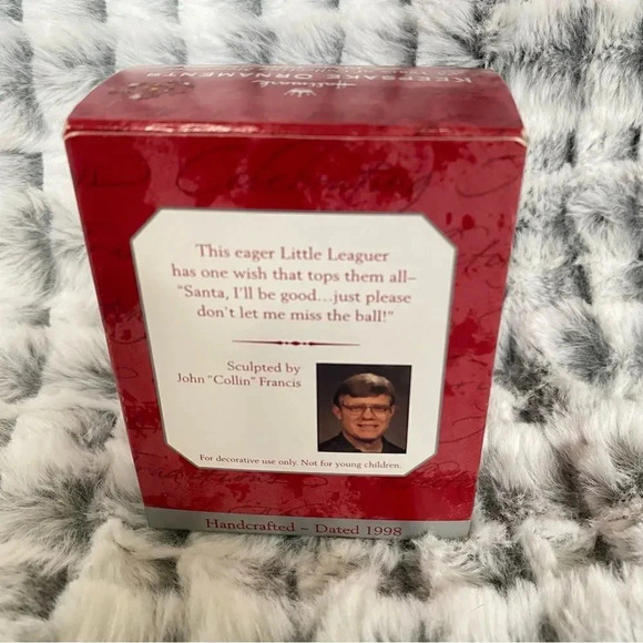 Hallmark Keepsake Ornament Surprise Catch Baseball Bear Christmas 1998 - Picture 10 of 13